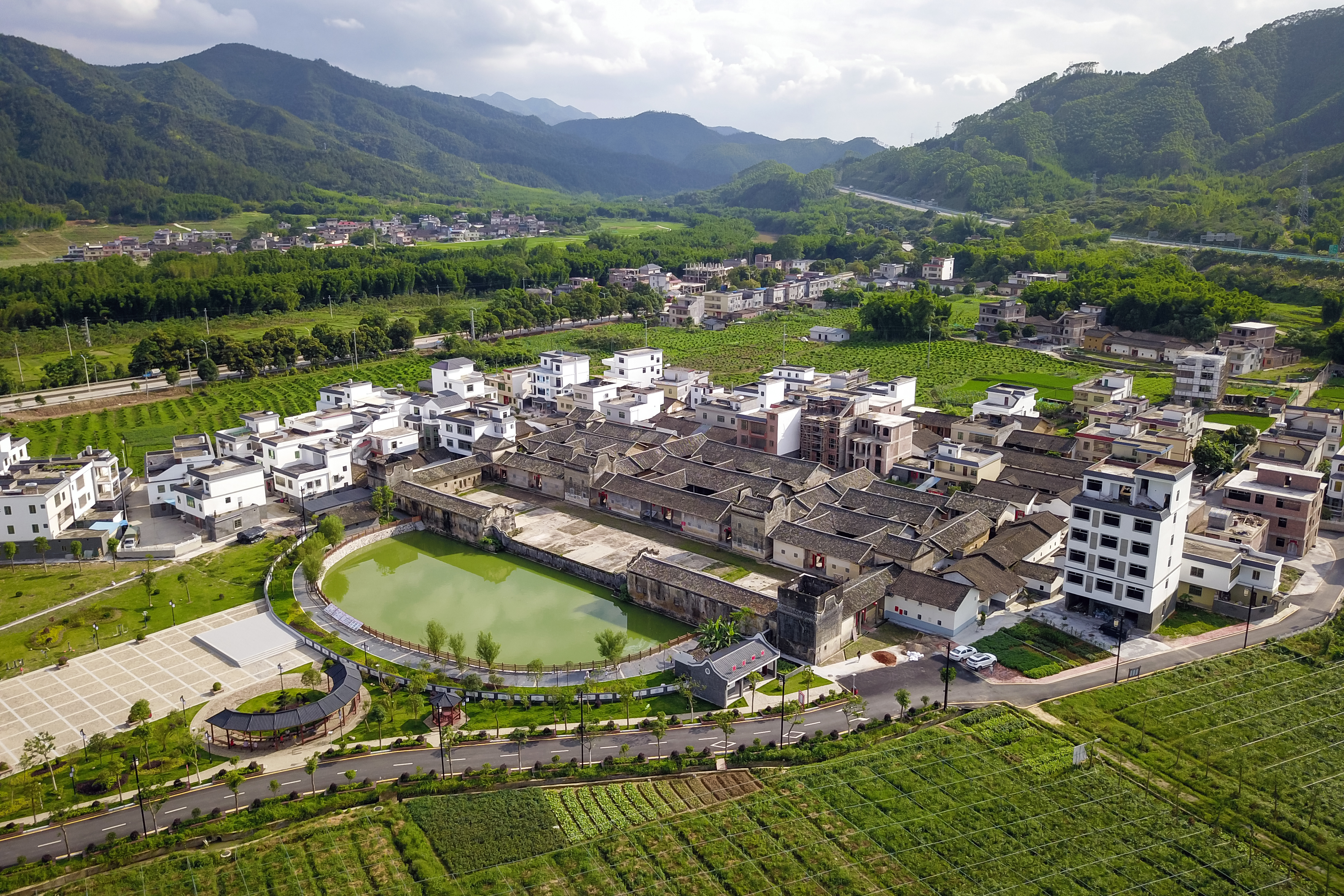 潭石古宅新貌.JPG